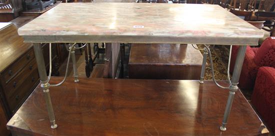 Marble top brass coffee table(-)